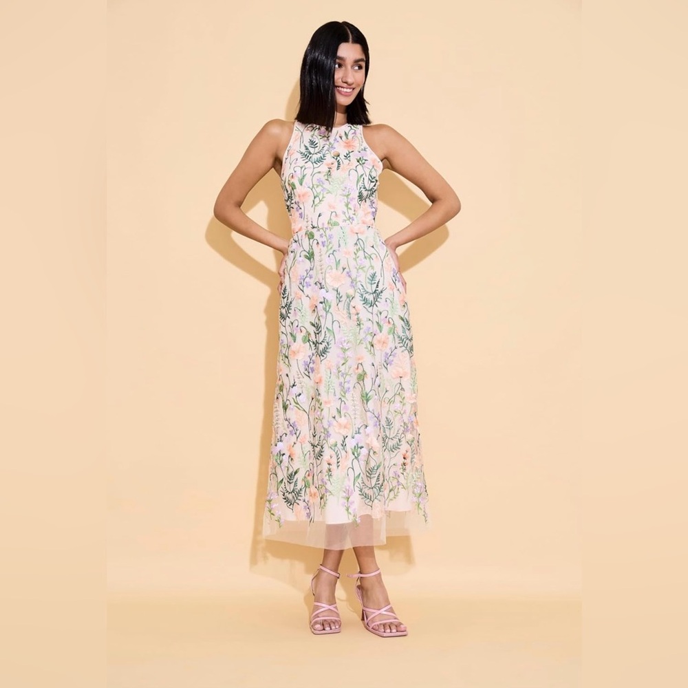 Beautiful Maggie London Floral Halter Dress NWT